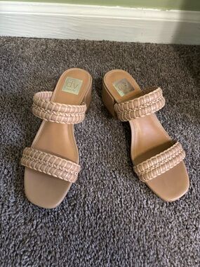 DV Dolce Vita Cushioned Memory Foam Santana Sandals Sz 8